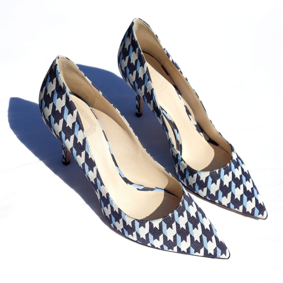 ☆SOLD☆ Dior Houndstooth Pointy Toe Pump - Picture 3 of 7